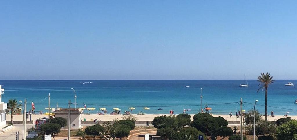 Hotel Baia Di Venere 산비토로카포 외부 사진