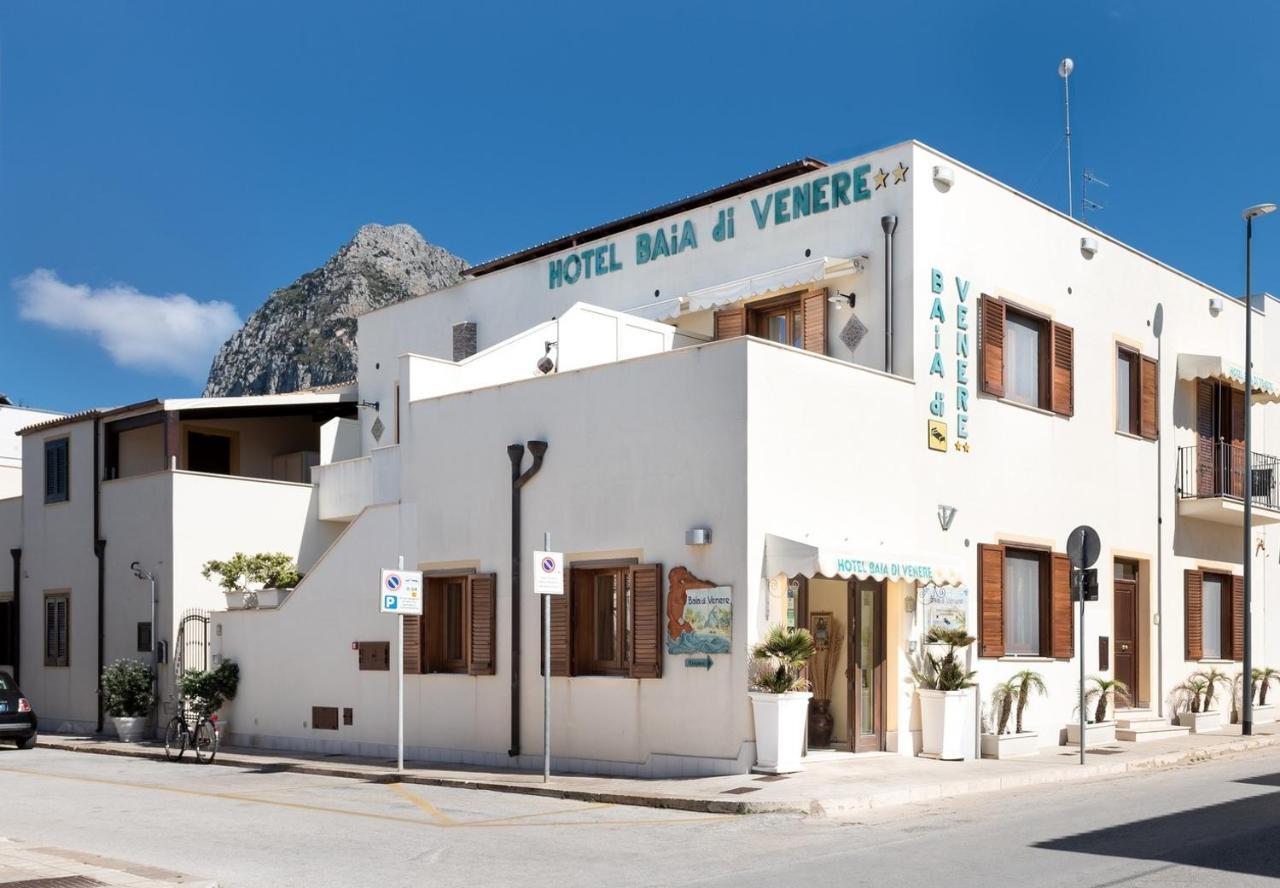 Hotel Baia Di Venere 산비토로카포 외부 사진